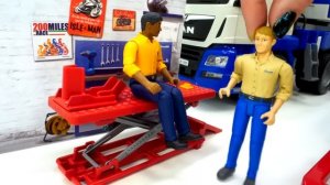 Замок с привидениями👻Леди Баг и Супер Кот – приключения! Видео про игрушки для детей