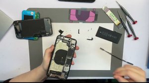 Профессиональная замена батареи на iPhone XR в сервисном центре