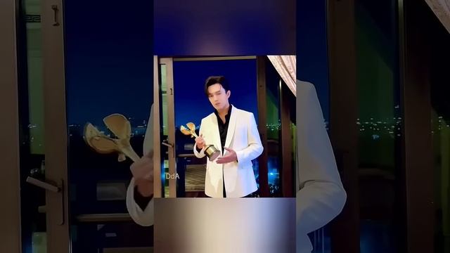 Димаш на церемонии вручения премии DIAFA в Дубаи/Dimash at the diafan Award ceremony in Dubai
