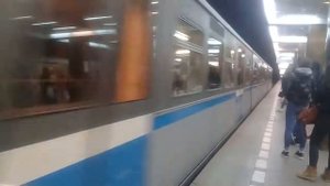 На станции Пражская поезд Русич проехал без остоновки