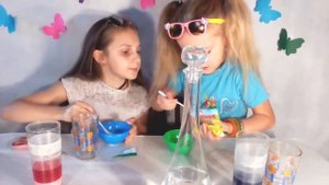 Опыты для детей с родителями/ Эксперимент "Цветные фонтаны" с цветной пеной