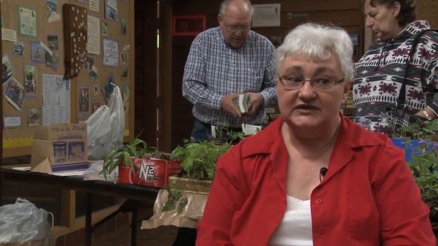 Patoka Lake Plant and Seed Exchange | The Weekly Special смотреть онлайн