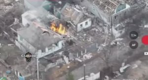 Курахово. Противник пытается контратаковать. 

5-я и 110-я бригады 51-й ОА ЮВО МО РФ отражают атаку