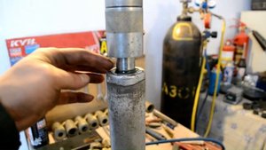 Прокачка контрактных стоек амортизаторов BMW 5 E39/E60/E61 BMW 7 E38/E65/E66. Почему я так делаю?!