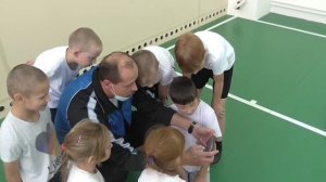 Урок Физкультуры - Совершенствование кувырка вперёд 3 кл. Учитель - Роговой В.В.