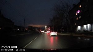 Утро Темно Город 70Mai 300m