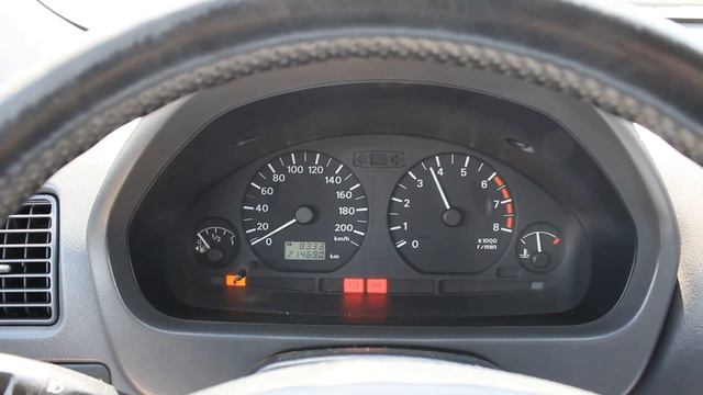 2001 Mitsubishi Space Star