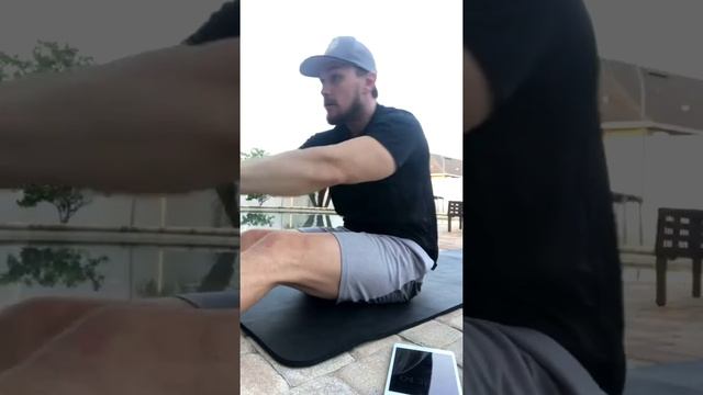 ATF Weeki Wachee Home Workout- Rise & Shine 8-minute abs смотреть онлайн