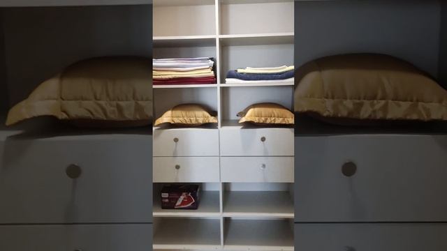 Простая гардеробная 2,4х1,3 метра в однушке смотреть онлайн