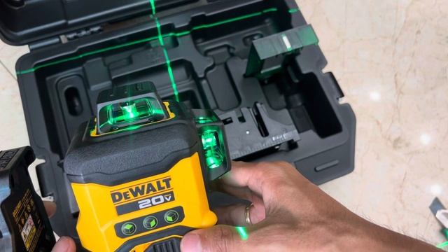 Test Máy Laser DCLE34031 Type 2 // DewaltLasser #DCLE34031 & Giao Khách //0703249910-0343256802 смотреть онлайн