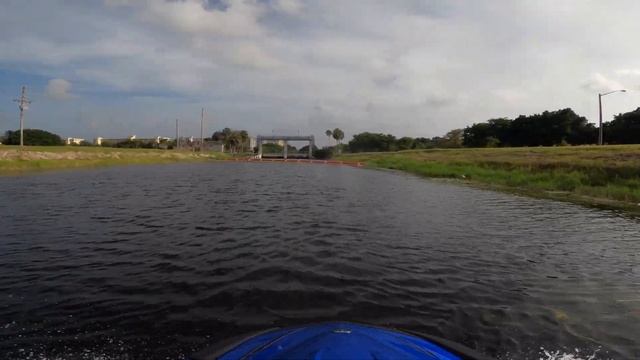 Yamaha VX in Tamarac Canal смотреть онлайн