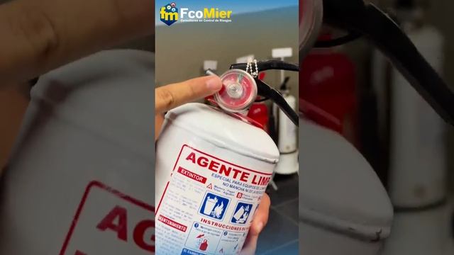 Inspección De Extintores- Verificación de la presión del Manómetro смотреть онлайн