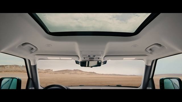 Land Rover | Defender 130 смотреть онлайн