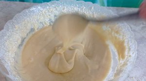 Пирог на кефире с творожной начинкой