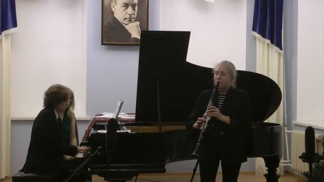 Mария Кириллова (кларнет) - А. Кокард "Мелодия и Скерцетто" смотреть онлайн