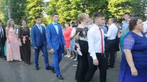 Выход выпускников. Выпускной 2017 п.Конышевка