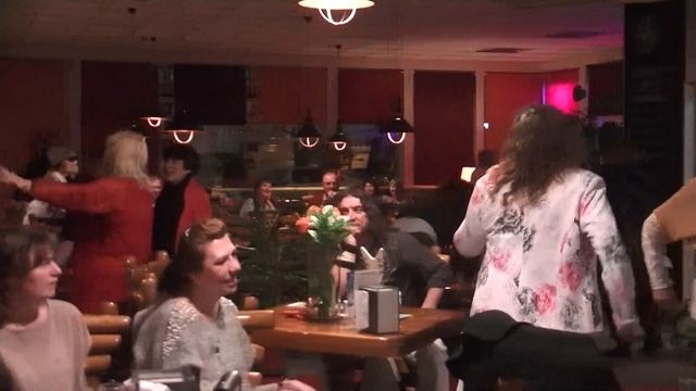 Сергей Мамонтов и Герман Гусев Листья Жёлтые смотреть онлайн