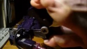 Layris feet working - G1 Shockwave transformation