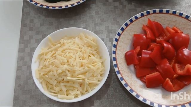 Каннеллони с овощами в томатно-сливочном соусе