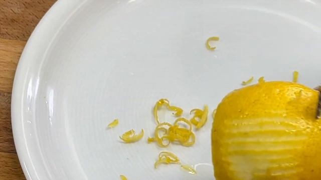 Hühnersuppe, kein Gluten, Samtsuppe, ohne Sahne, Rezept selber einfach - lecker zu essen смотреть онлайн