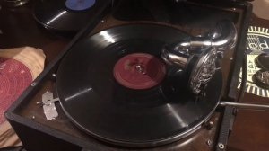 О чем в тиши ночей