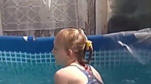 Челенж в бассейне/