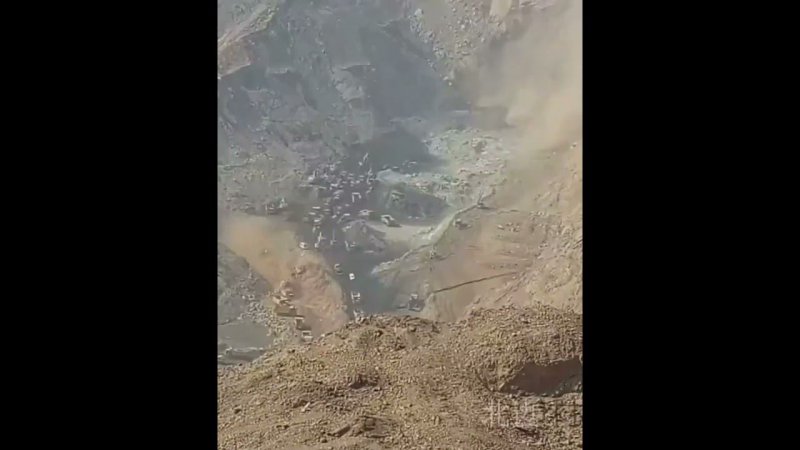 A huge collapse of a coal mine in Inner Mongolia, northern China48 people are missing, and a search