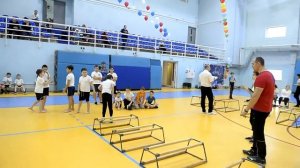 Северное многоборье - прыжки через нарты