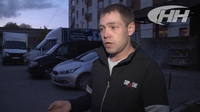 Уралец рассказал, как он спас двух детей и их маму в пожаре на Эльмаше| E1.ru смотреть онлайн