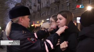 Волгоградцам напомнили о безопасности на дороге и пользе световозвращающих элементов