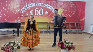 Башкирская народная песня "Уралым". Исполняет Зарема Ахмадиева, концертмейстер Муфазалов Данис