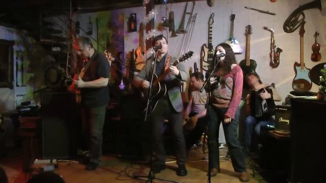 Скитъ_Бесполезная память(Концерт в арт-салоне Рогова) смотреть онлайн