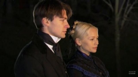 В.Корф _024_ Владимир и Анна у могилы барона