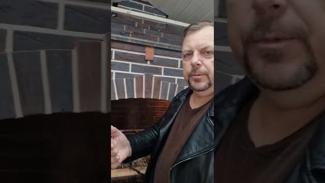 закрытая беседка,делай приток воздуха
