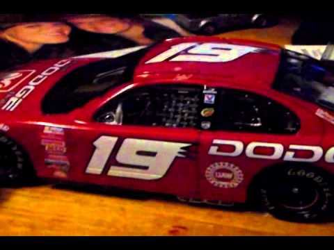 NASCAR Diecast Review Casey Atwood 2001 1/24 Dodge Dealers Dodge Intrepid смотреть онлайн