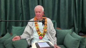 Шримад-Бхагаватам 1.8.19. Е.М. Чайтанья Чандра Чаран прабху. Вриндаван Парк