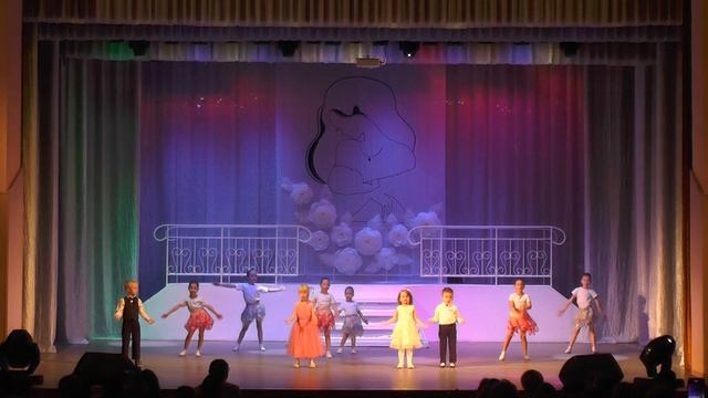 Концертная программа "Пусть всегда будет мама" смотреть онлайн