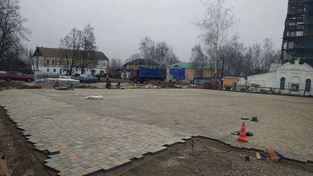 Крапивна. Устройство траншей под электропроводку