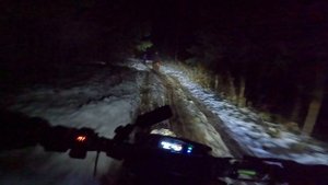 Второй на шипах..