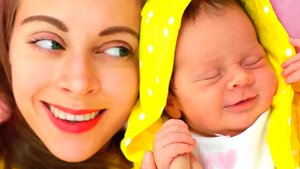 Колыбельная для мамы— Детская песенка| Майя и Маша