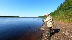 Наловили столько рыбы, что еле вынес / Окунь каждый заброс / Не рыбалка, а мечта