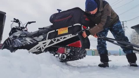 Снегоход Ирбис Irbis сф 200 суперлонг в работе по хозяйству