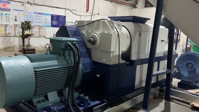 PURUI 1000kg/hr Waste Agricultural/mulching PE/PP Film Washing Line with Plastic Squeezing Machine