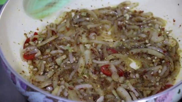 Корейское блюдо Хе из рыбы.