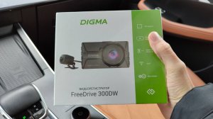 Обзор видеорегистратора Digma FreeDrive 300DW