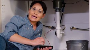 How to Install the Delta® Glass Rinser