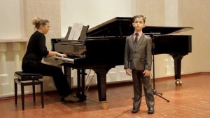 "Колыбельная" неаполитанская народная песня, обработка В.Мельо, русский текст М. Улицкого