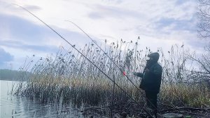 Где,как,на что ловить Леща в начале зимы.Фиденая ловля на реке .