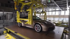 Производство Порше 991 - How Porsche Creates Its Limited-Edition 911 Models