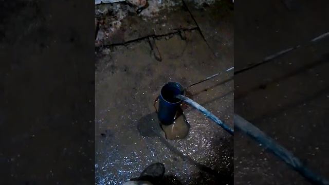 Скважина в подвале смотреть онлайн
